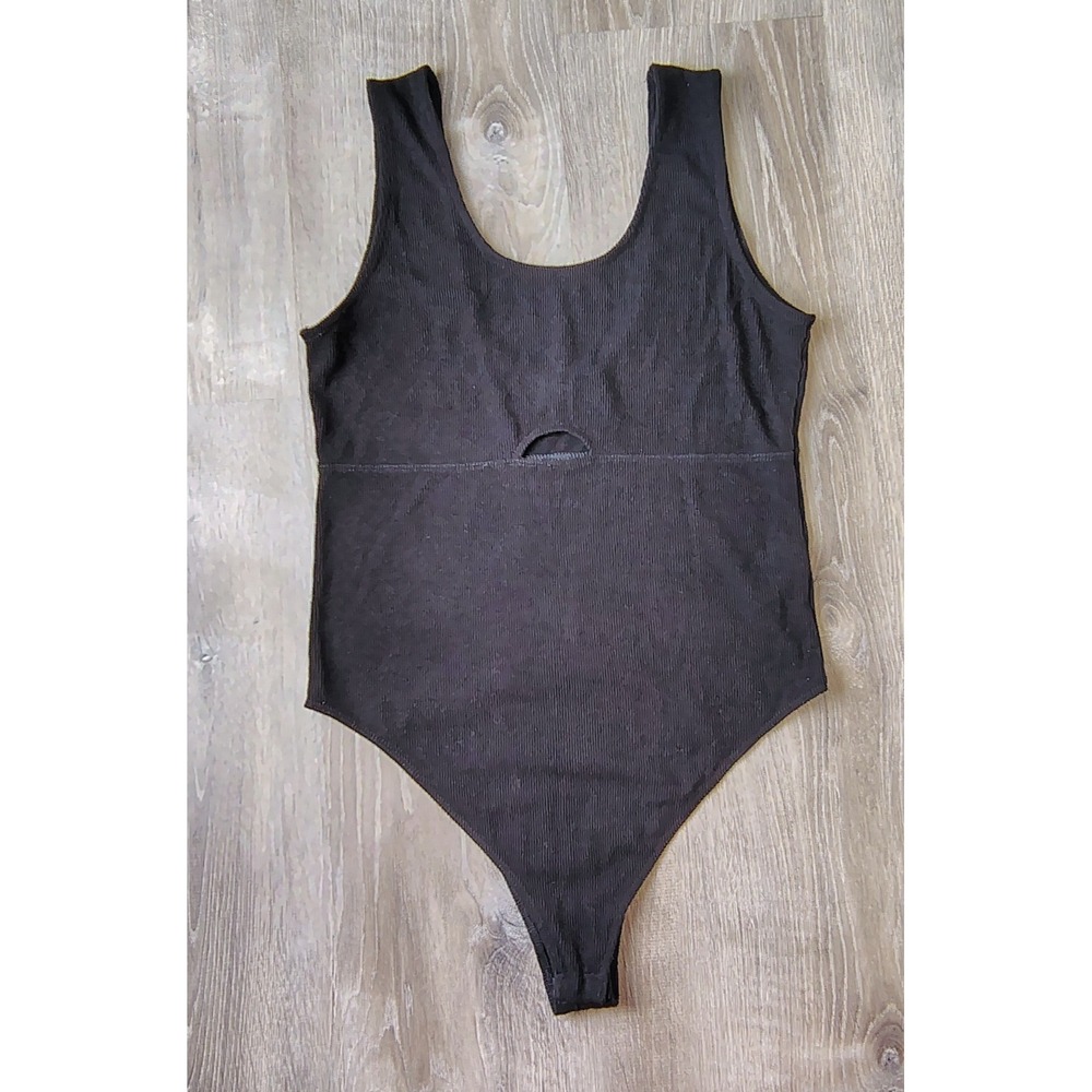 True Religion Bodysuit Black Ribbed XL Cutout Snap Tank Sleeveless‎ Emblem Logo